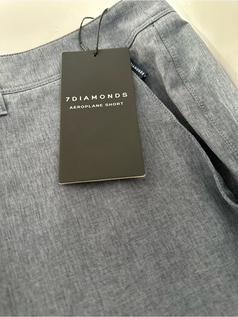 7 Diamonds Aeroplane Performance Shorts Men’s 35 Gray Stretch Golf Travel NWT - Picture 8 of 10